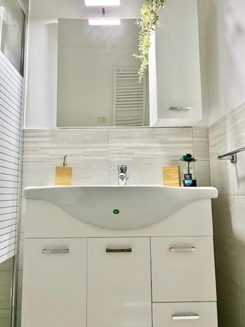 Manzoni Artist Apartment *